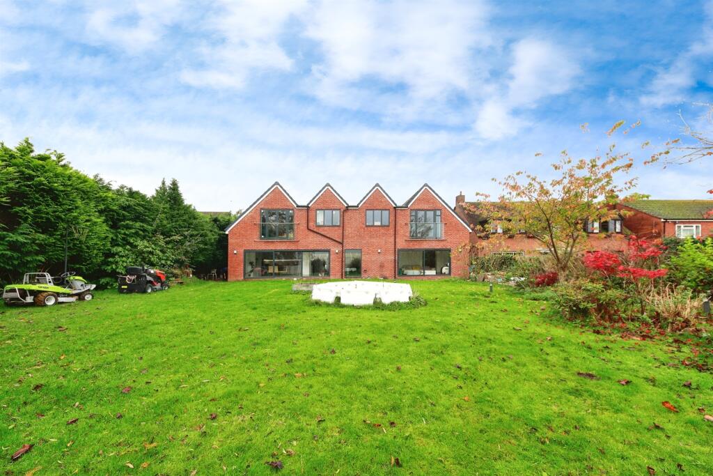 Additional image 3 of Malthouse Lane, Earlswood, Solihull