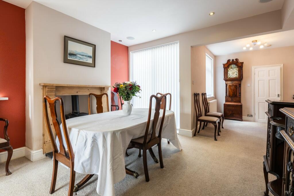 Additional image 9 of Chestnut Walk, Henley in Arden, Warwickshire, B95