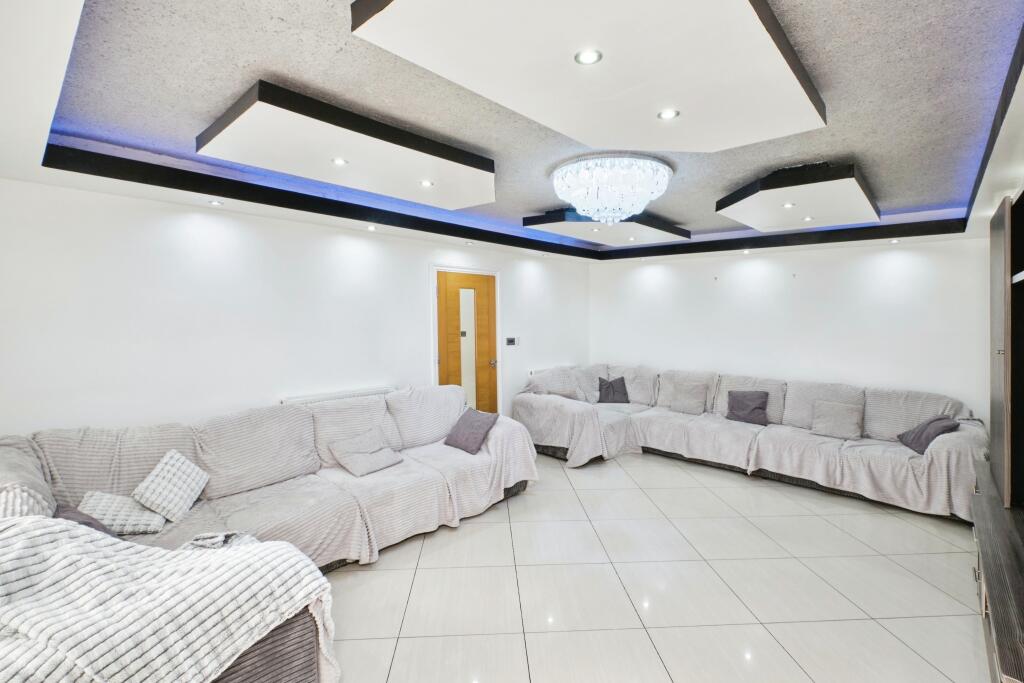 Additional image 3 of Radstock Avenue, Birmingham, B36