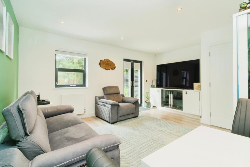 Additional image 5 of Broadoaks Mews, Solihull, B91