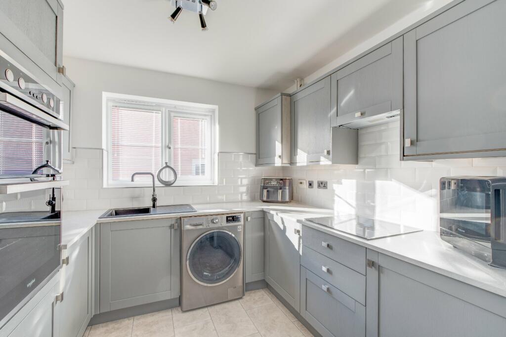 Additional image 4 of Dixon Close, Enfield, Redditch, B97