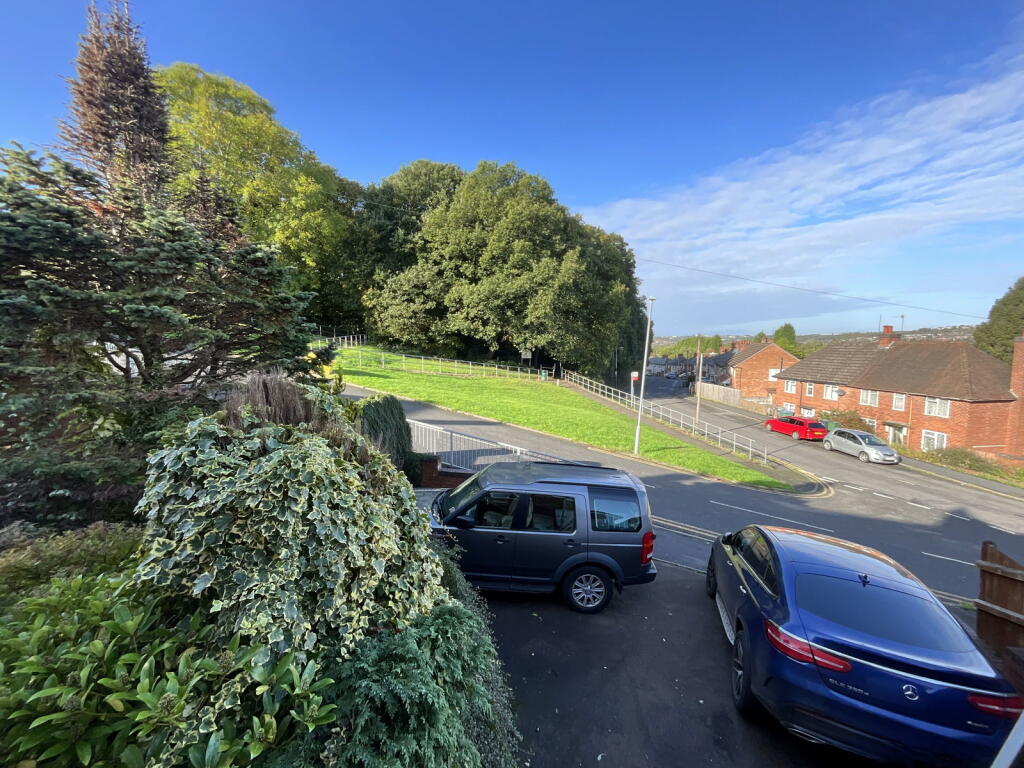 Additional image 9 of CRADLEY HEATH, Trejon Road
