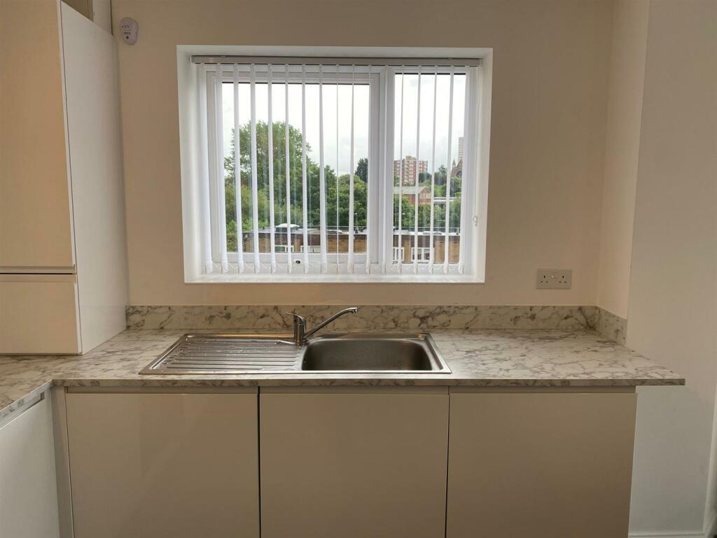 Additional image 5 of St. Lukes Road, Birmingham