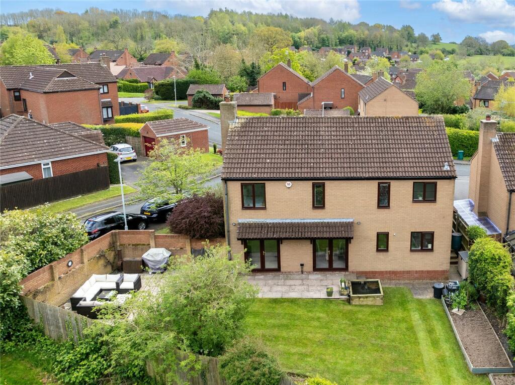 Additional image 24 of Brookfield Close, Hunt End, Redditch, Worcestershire, B97