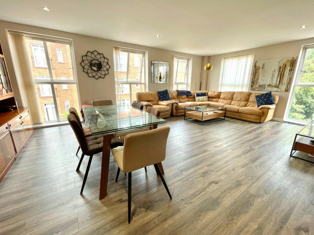 Additional image 2 of Wharf House, Waterside, Dickens Heath