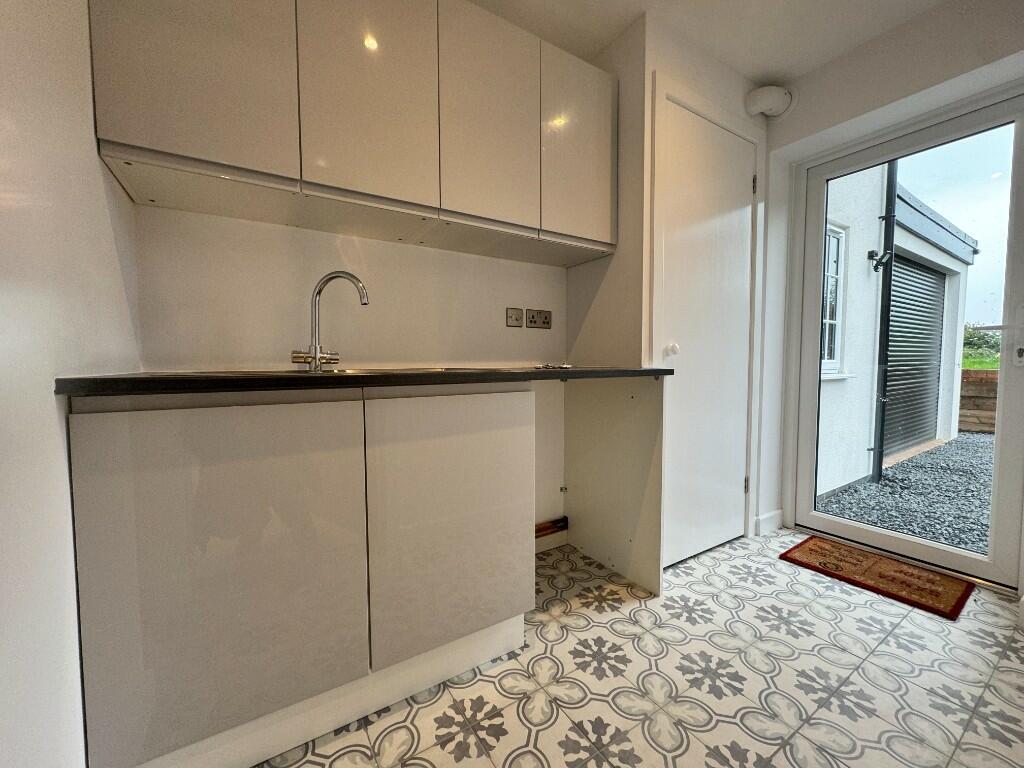 Additional image 5 of Vine Cottage, Dunnington, B49