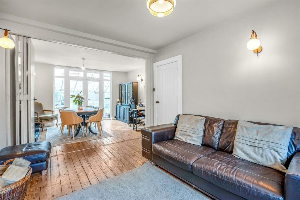 Additional image 7 of Windermere Drive, Streetly, Sutton Coldfield