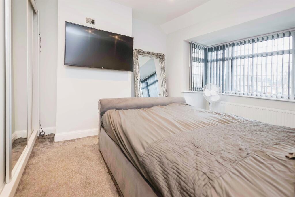 Additional image 5 of Wall Well, Halesowen