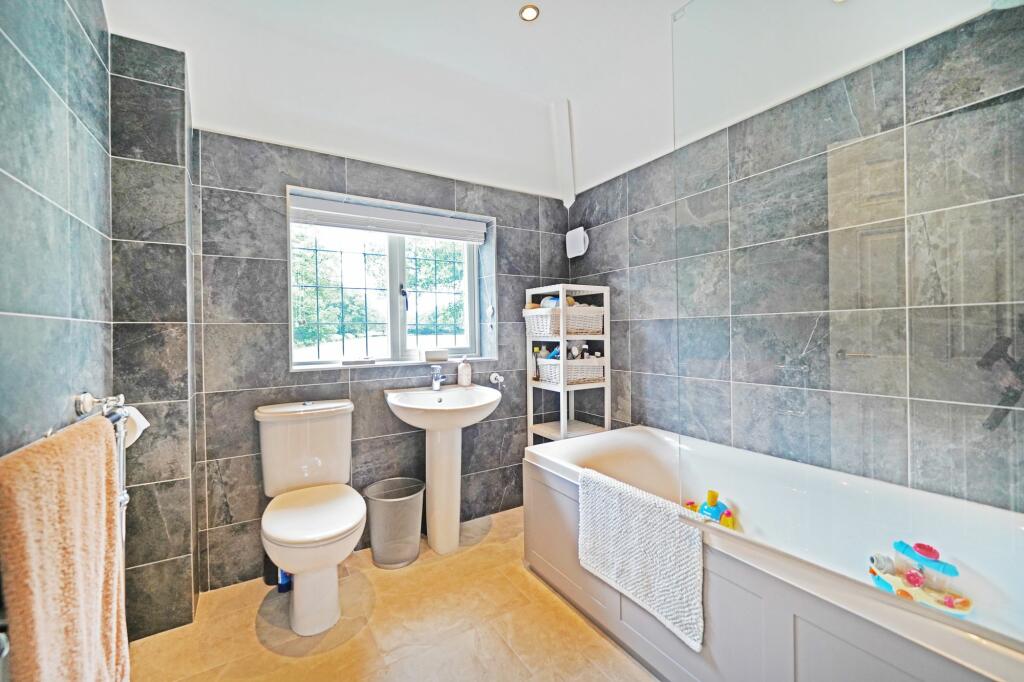 Additional image 26 of Four Ashes Road, Dorridge, B93