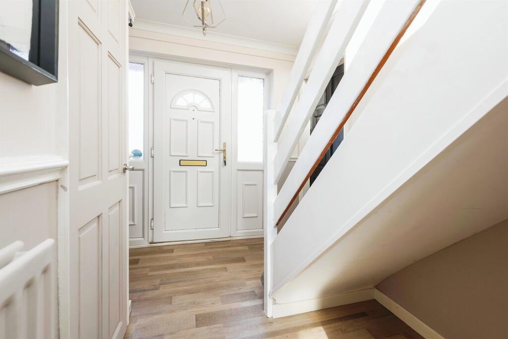 Additional image 18 of Compton Close, Redditch