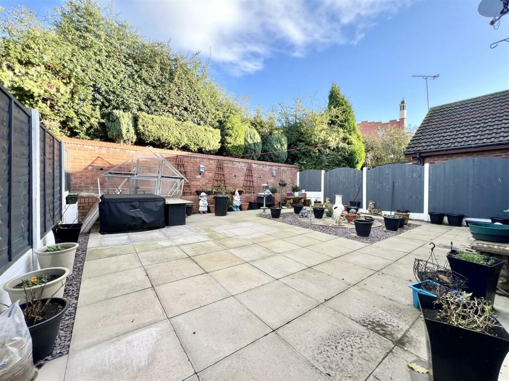 Additional image 14 of Spinners End Drive, Cradley Heath