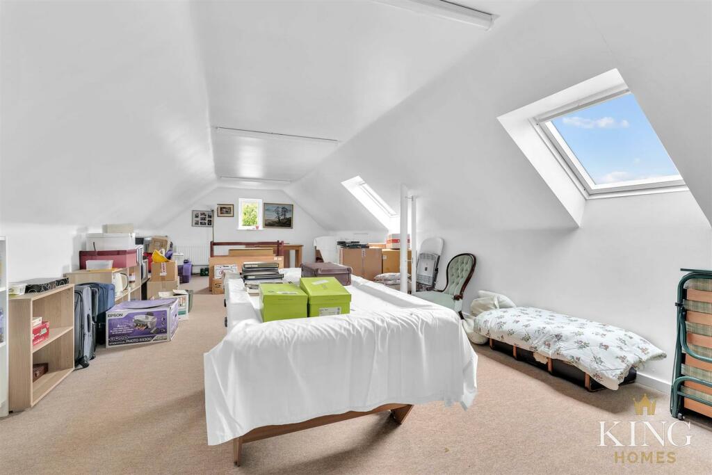 Additional image 22 of Holt Gardens, Studley