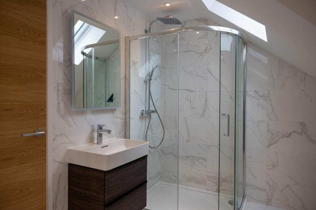 Additional image 9 of Warwick Rd, Henley-in-arden, Warwickshire, B95 5DL