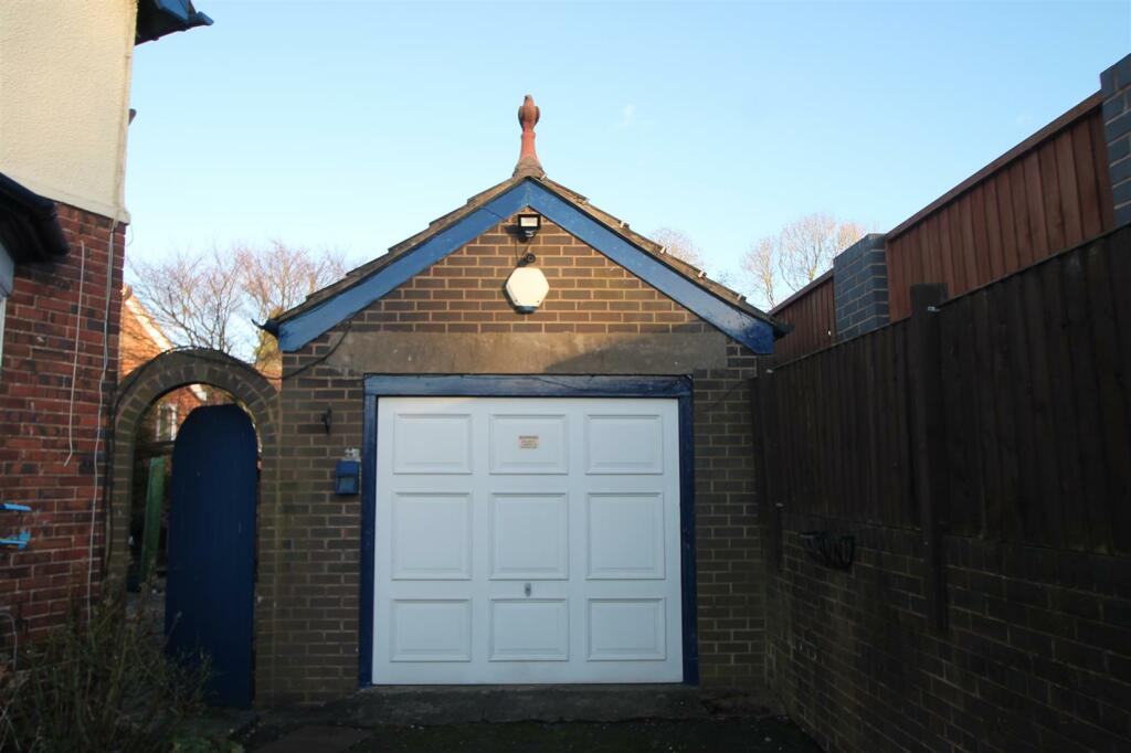 Additional image 7 of Beauty Bank, Cradley Heath