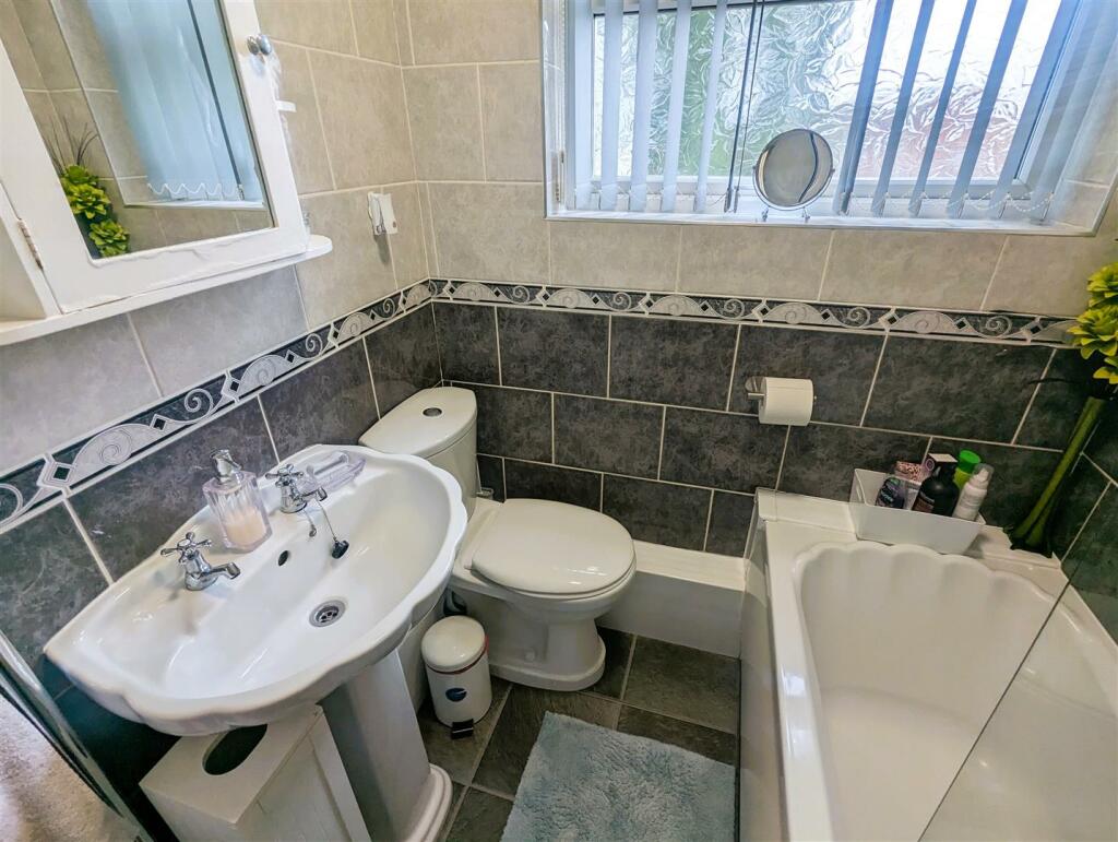 Additional image 10 of Apperley Way, Halesowen