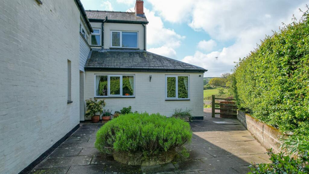 Additional image 25 of Wike Lane, Sambourne