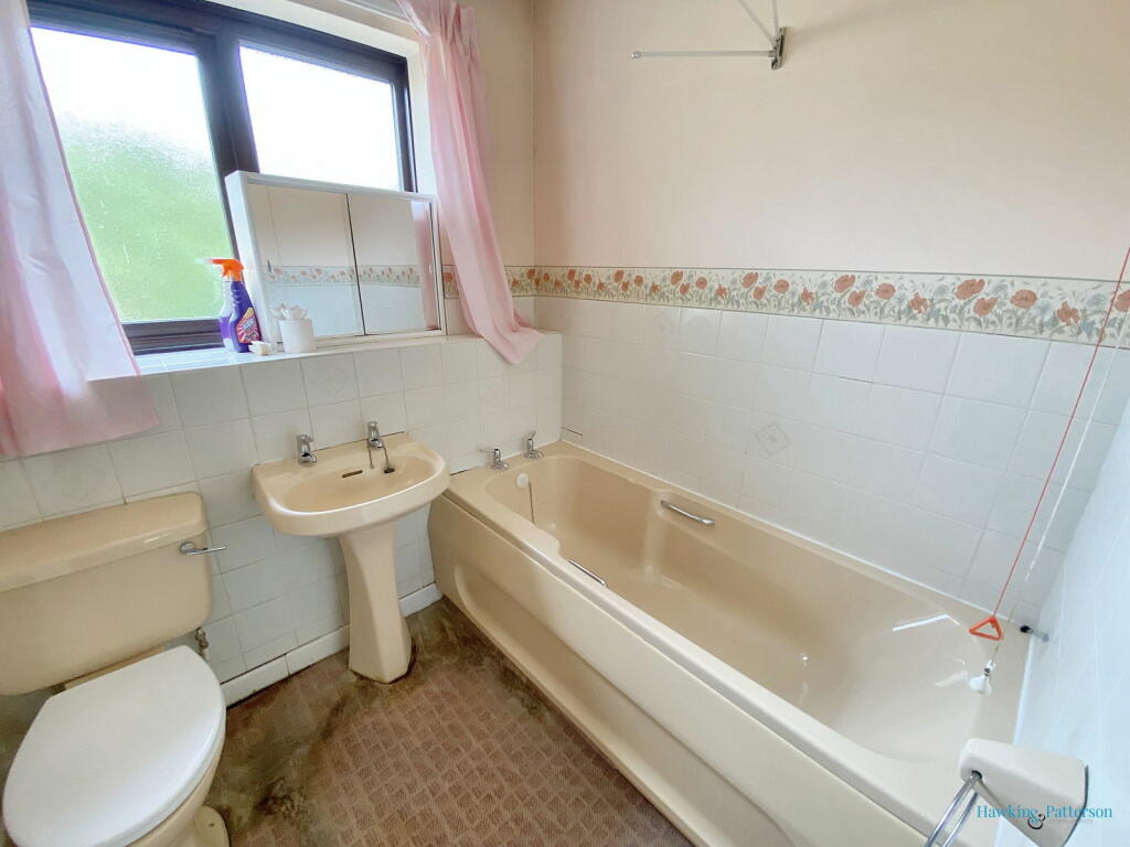 Additional image 8 of Yew Tree Gardens, Henley-In-Arden, Warwickshire, B95 5HP