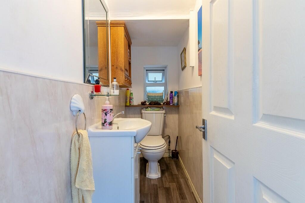 Additional image 15 of Meadow Close, B94