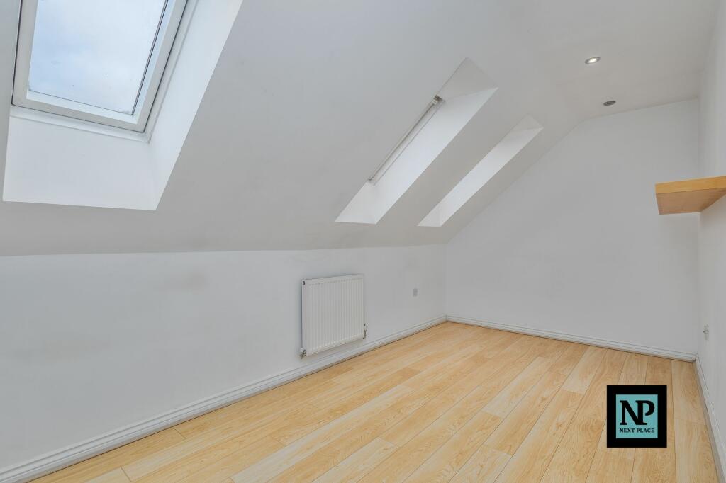 Additional image 16 of Valley Drive, Wilnecote, B77
