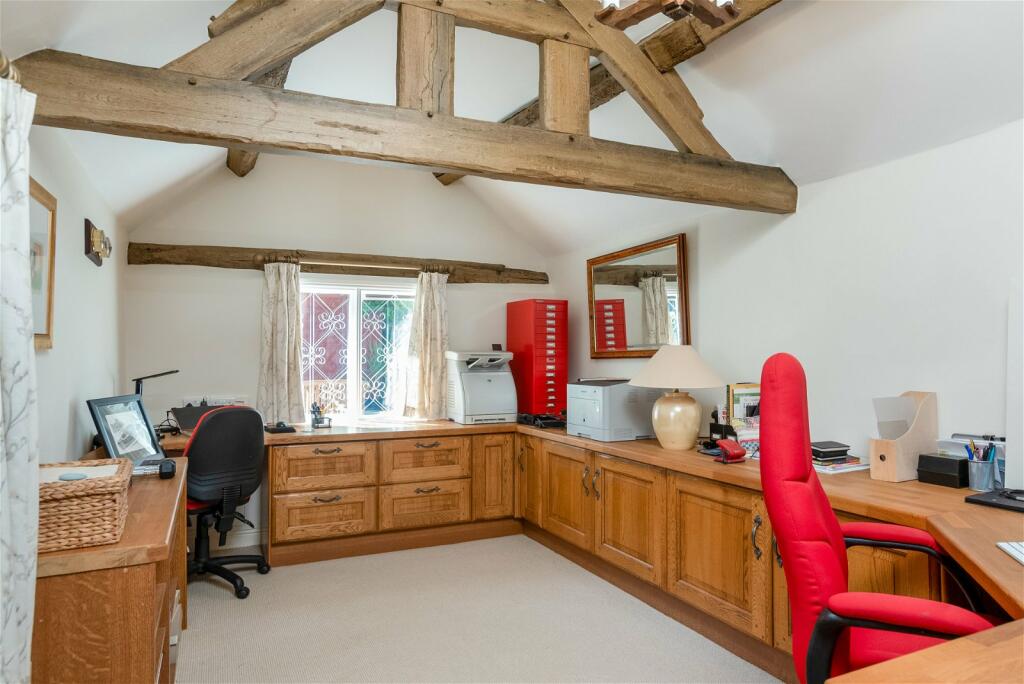 Additional image 7 of High Street, Henley-in-Arden, B95 5BN