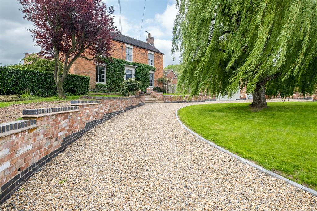 Additional image 43 of Main Street, Clifton Campville