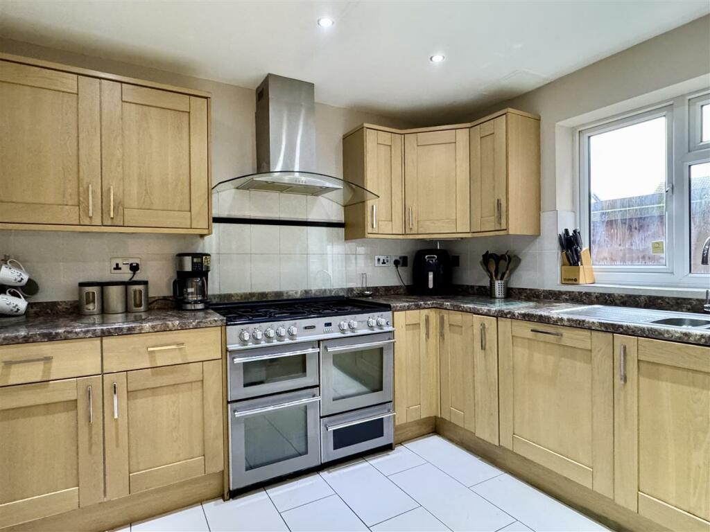 Additional image 12 of Oak Farm Close, Sutton Coldfield