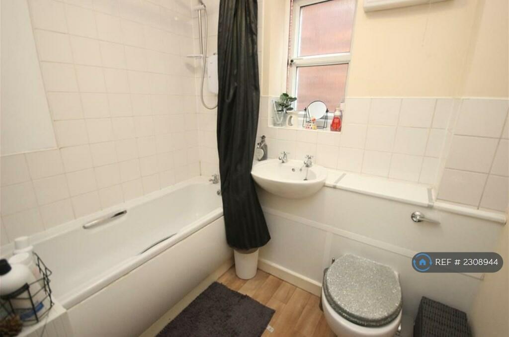 Additional image 7 of Hill Passage, Cradley Heath, B64