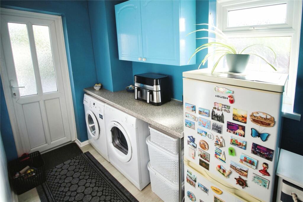 Additional image 8 of Edwin Crescent, Bromsgrove, Worcestershire, B60