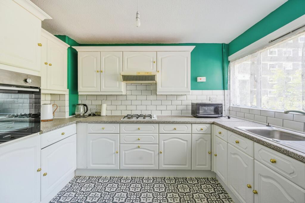 Additional image 18 of Balfour, Tamworth, Staffordshire, B79