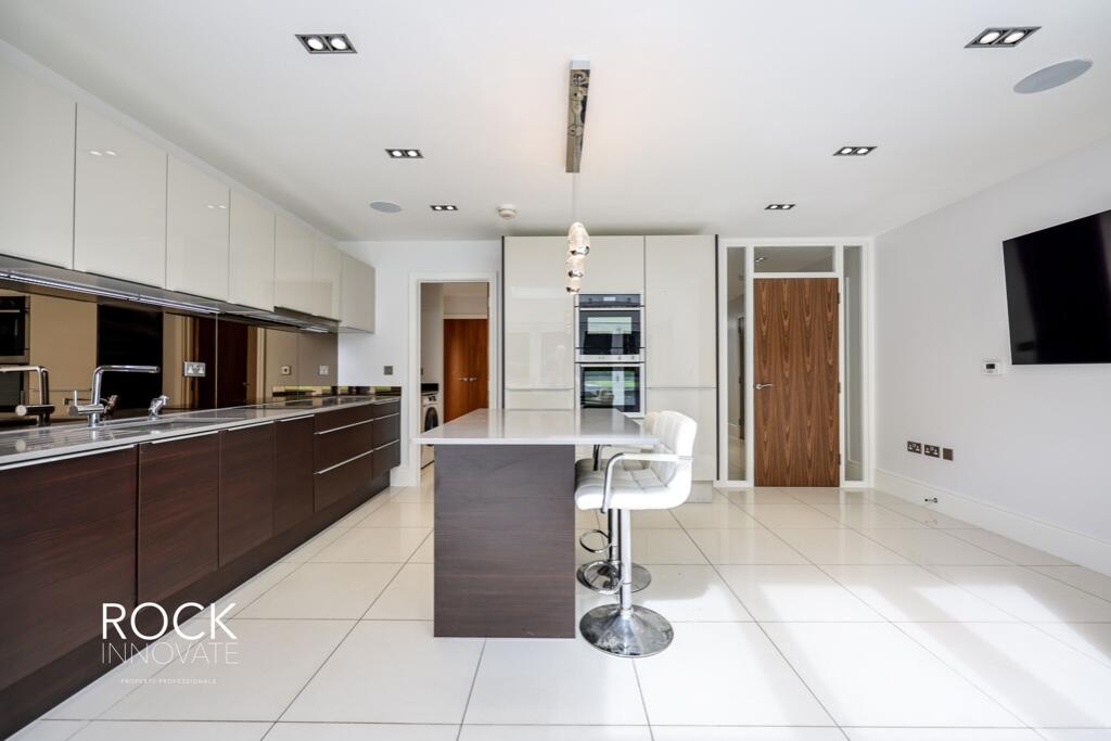 Additional image 7 of The Fairways, Sutton Coldfield, West Midlands, B74