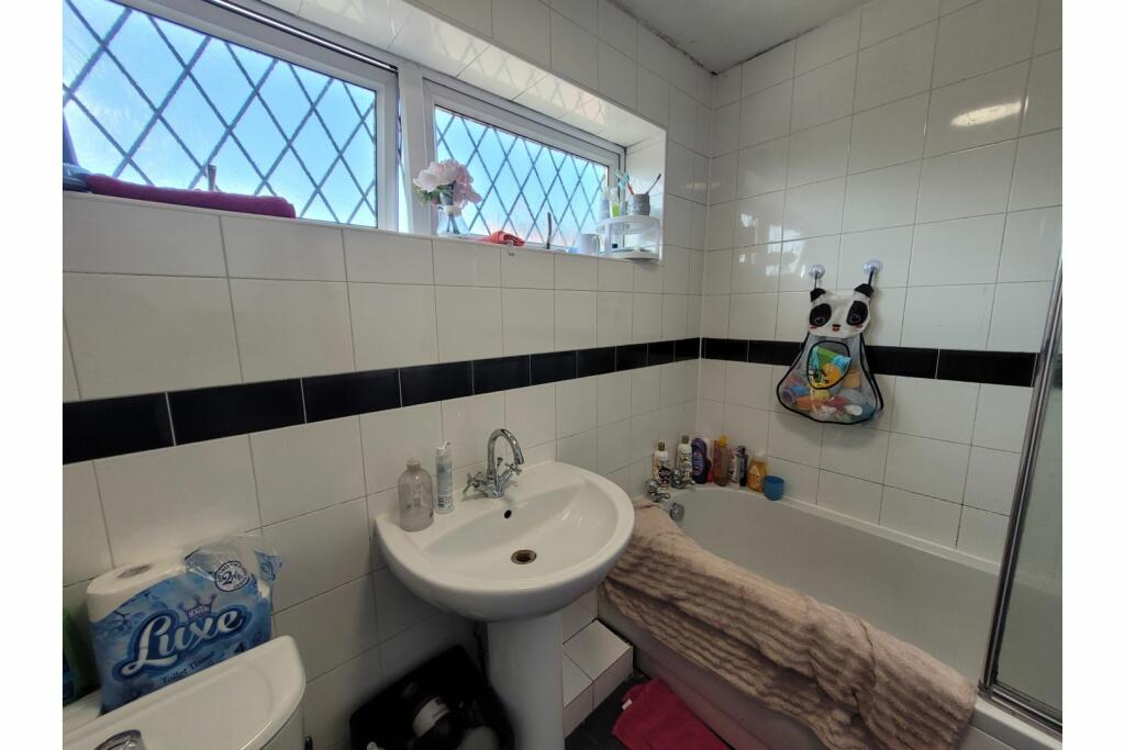 Additional image 13 of Auckland Drive, Birmingham, B36