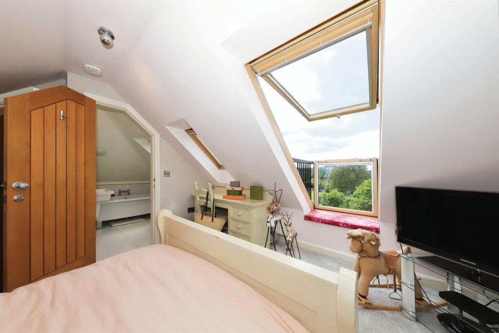 Additional image 11 of Bromsgrove Road, Hunnington, Halesowen