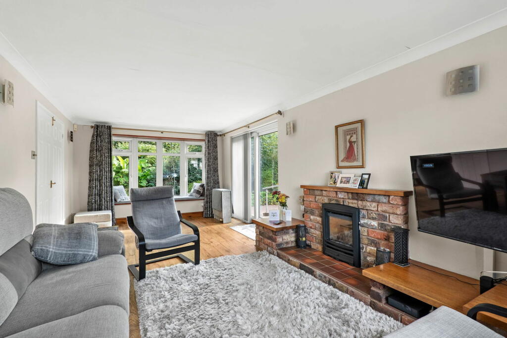 Additional image 7 of Charlecote Close, Redditch, B98 0TQ