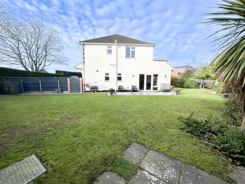 Additional image 39 of Manor Road, Streetly, Sutton Coldfield, B74 3NF
