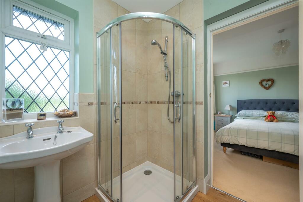 Additional image 18 of Stratford Road, Cranhill