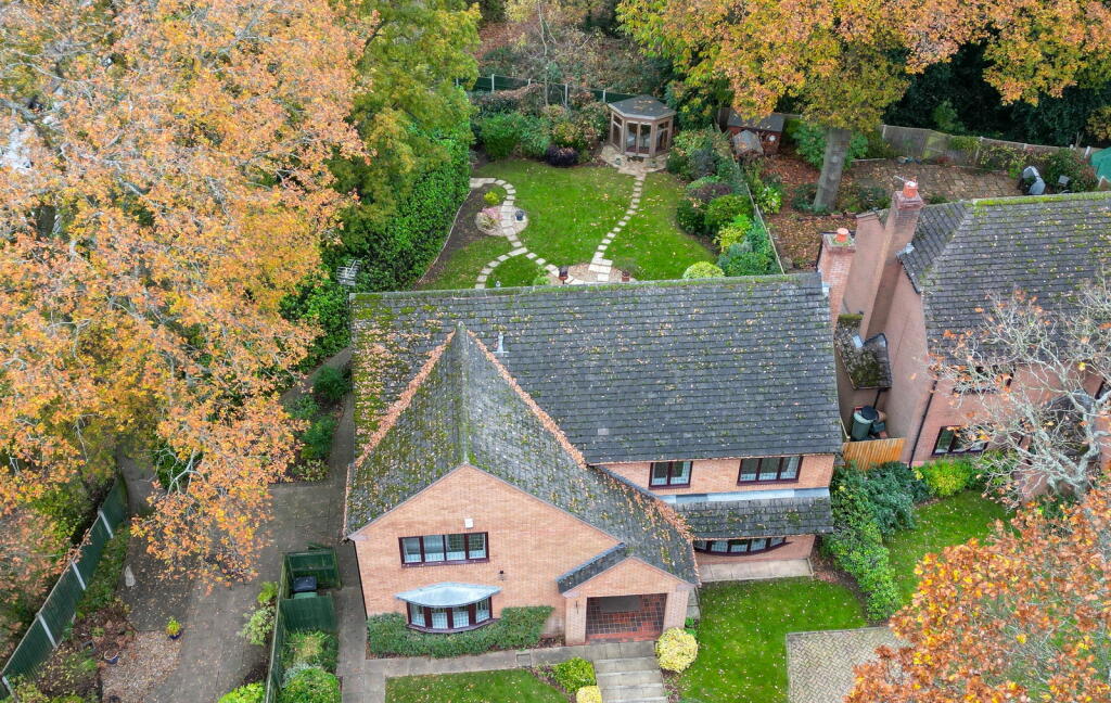 Additional image 27 of Purshall Close, Southcrest, Redditch B97 4PD