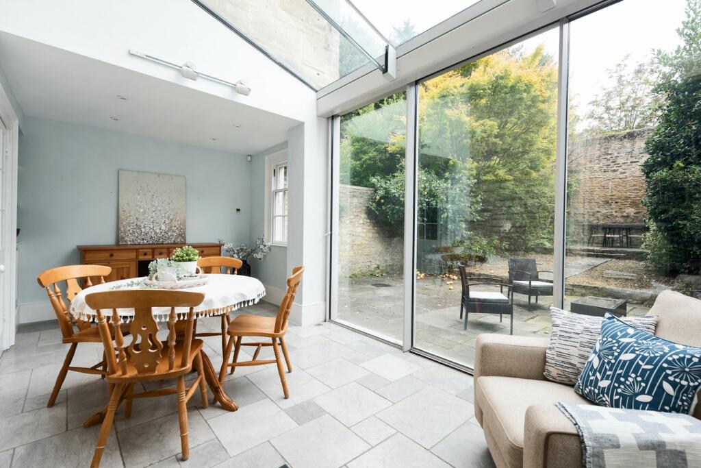 Additional image 5 of St James's Square, Bath, BA1