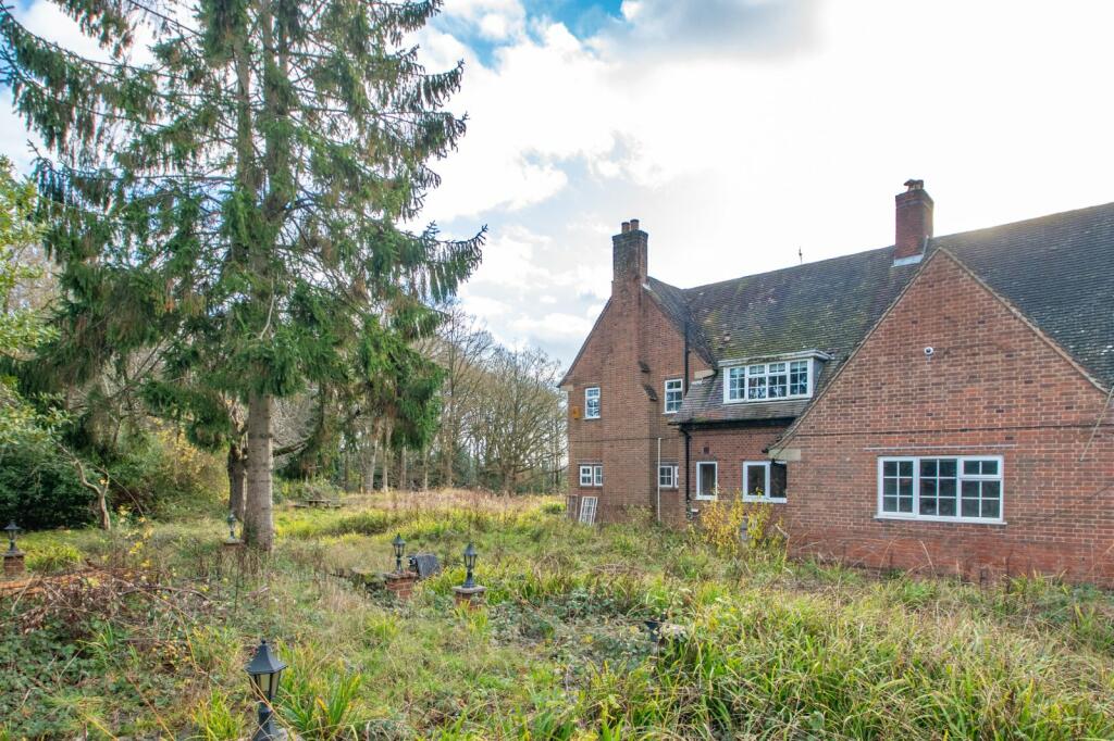 Additional image 15 of The Slough, Warwickshire, B97