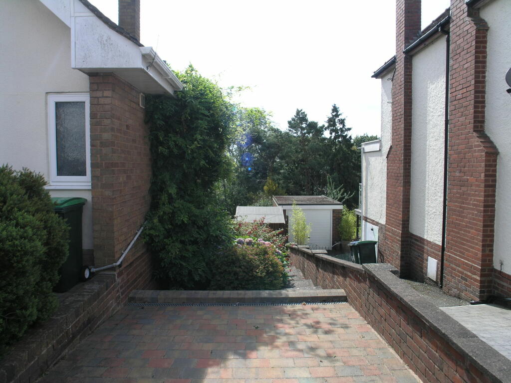 Additional image 19 of CRADLEY HEATH, High Haden Road