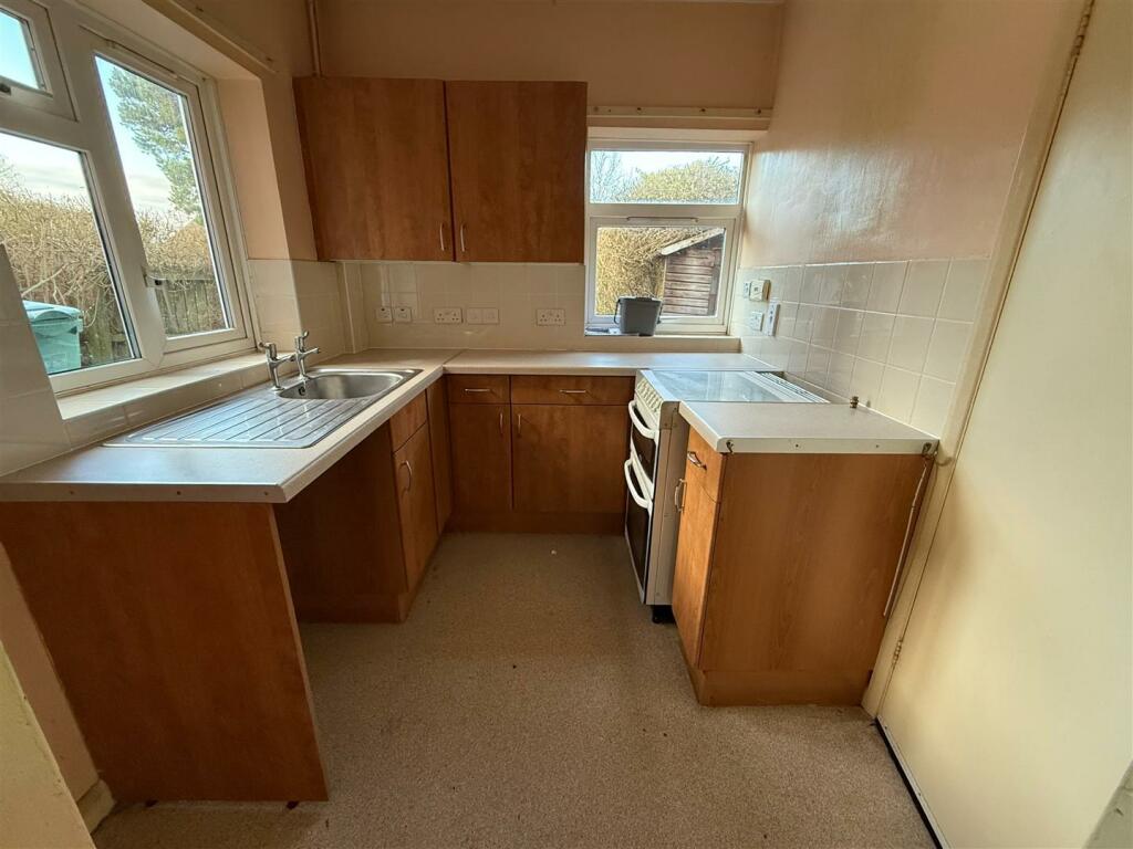 Additional image 8 of Steppes Piece, Bidford-On-Avon