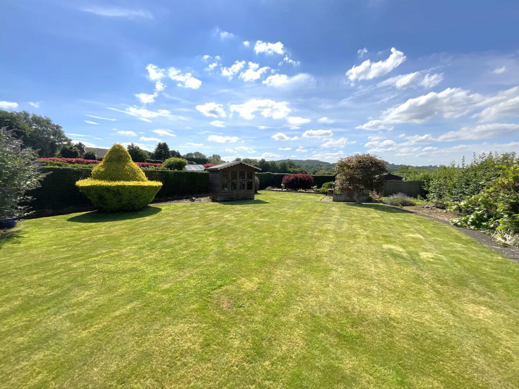 Additional image 21 of HUNNINGTON, Bromsgrove Road