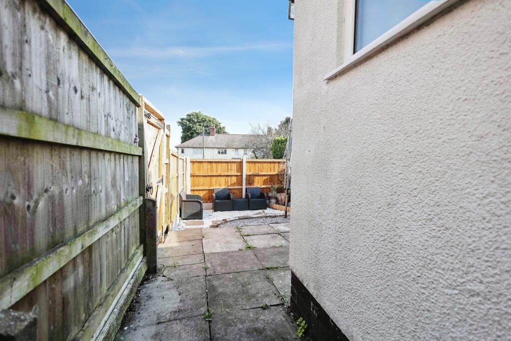 Additional image 18 of New England, Halesowen