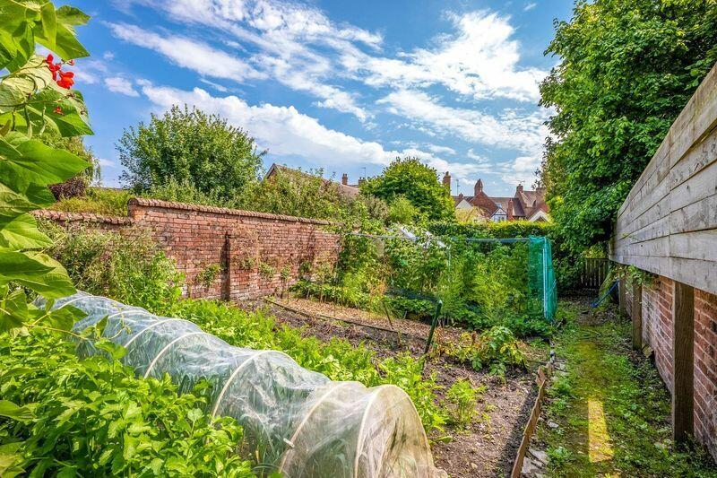 Additional image 27 of Greyhound House, Henley Street, Alcester, B49