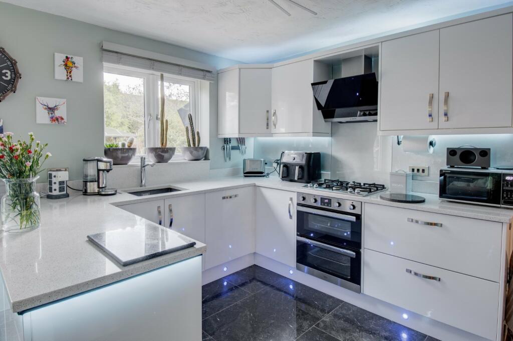 Additional image 18 of Sandown Drive, Catshill, Bromsgrove, Worcestershire, B61