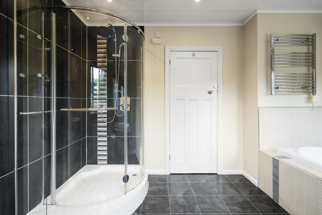 Additional image 20 of Park Avenue, Solihull, B91