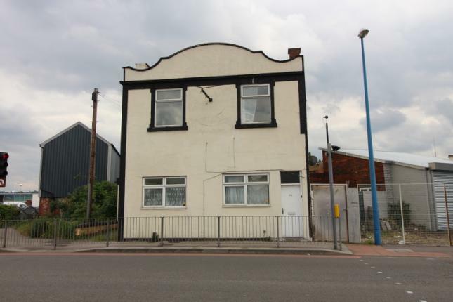 High Street, Cradley Heath, West Midlands, B64