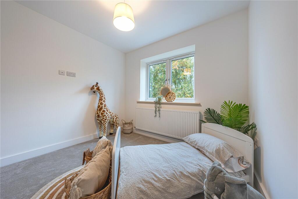 Additional image 42 of Egan Close, Dordon, Tamworth, B78