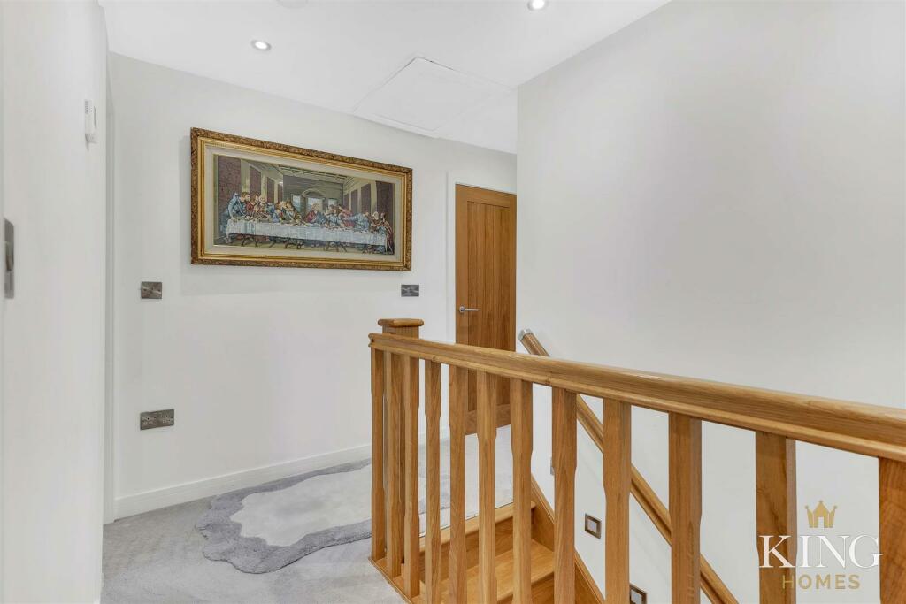 Additional image 12 of Archer Close, Studley