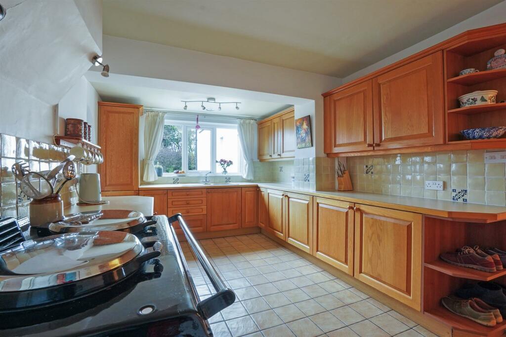 Additional image 8 of Wike Lane, Sambourne