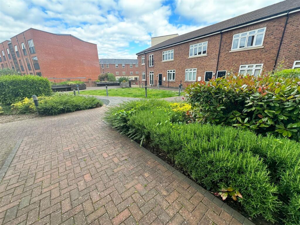 Additional image 5 of Waddesdon House, Gorcott Lane, Dickens Heath, B90 1GH